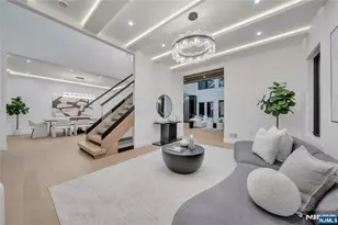 801 Godwin Rd, Paramus, NJ 07652 - Photo 17