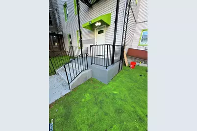 395 Bergen Avenue, Jersey City, NJ 07304 - Photo 7