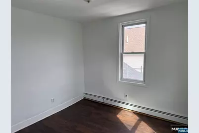 395 Bergen Avenue, Jersey City, NJ 07304 - Photo 49