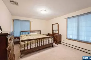 15 Old Oak Dr, Mahwah, NJ 07430 - Photo 15