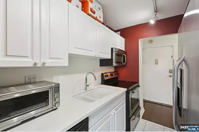 125 Prospect Avenue 17G #17G, Hackensack, NJ 07601 - Photo 13