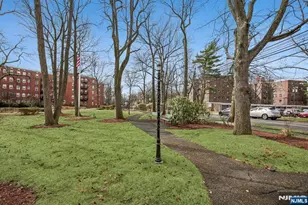 2350 Linwood Ave 4E, Fort Lee, NJ 07024 - Photo 17