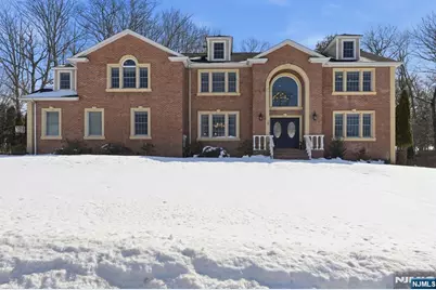25 Page Drive, Oakland, NJ 07436 - Photo 1
