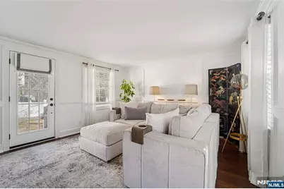 118 Lakewood Avenue, Ho Ho Kus, NJ 07423 - Photo 27