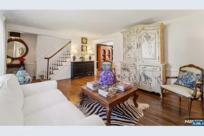 118 Lakewood Avenue, Ho Ho Kus, NJ 07423 - Photo 5