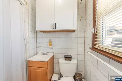 48 Garden Avenue Floor 1 #Floor 1, Woodland Park, NJ 07424 - Photo 17