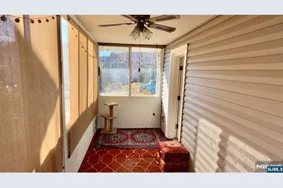 116 Dumont Avenue, Clifton, NJ 07013 - Photo 5