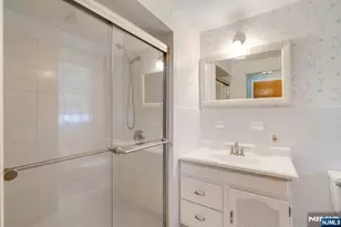 506 Ewing Ave, Franklin Lakes, NJ 07417 - Photo 17