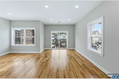 44 Milford Avenue, Newark, NJ 07108 - Photo 29