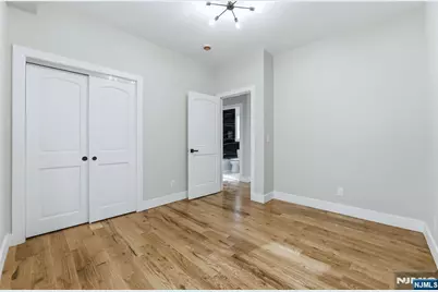 44 Milford Avenue, Newark, NJ 07108 - Photo 33