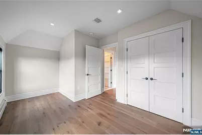 475 Morse Avenue, Ridgefield, NJ 07657 - Photo 29