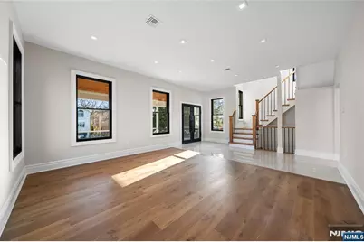 475 Morse Avenue, Ridgefield, NJ 07657 - Photo 7