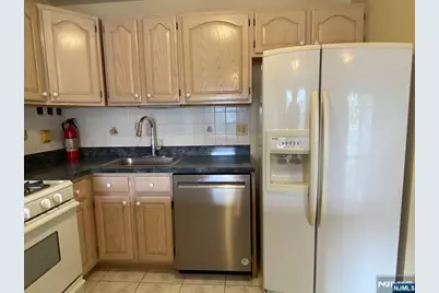 76 Union Street A10 #A10, Newark, NJ 07105 - Photo 5