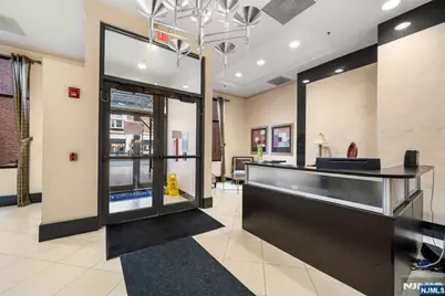 5105 City Place 5105 #5105, Edgewater, NJ 07020 - Photo 19