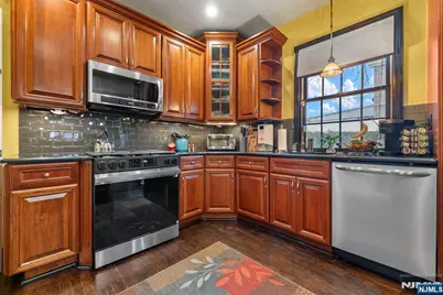 63 Washington Street, Lodi, NJ 07644 - Photo 9