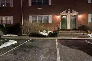 21 Dahnert Park Ln, Garfield, NJ 07026 - Photo 1