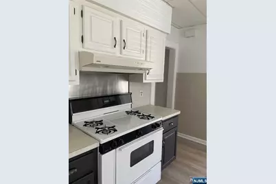 150 Lincoln Avenue 1 #1, Hawthorne, NJ 07506 - Photo 7