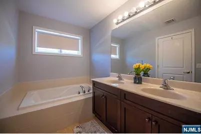 1705 Whitney Lane, Allendale, NJ 07401 - Photo 13