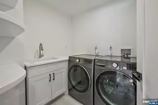 547 Highland Ave, Ridgewood, NJ 07450 - Photo 29