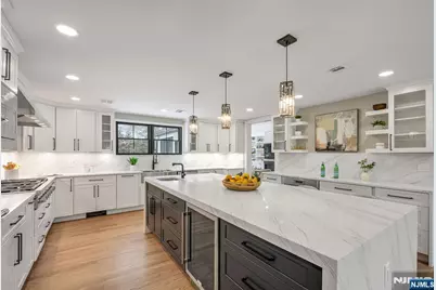 547 Highland Avenue, Ridgewood, NJ 07450 - Photo 11