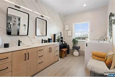 803 Heights Lane, Tenafly, NJ 07670 - Photo 17