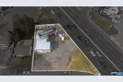 8 E Us-46 1 #1, Lodi, NJ 07644 - Photo 15