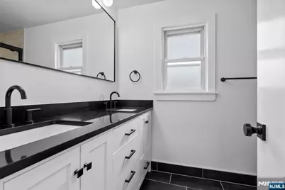 238 Terrace Avenue, Jersey City, NJ 07307 - Photo 19