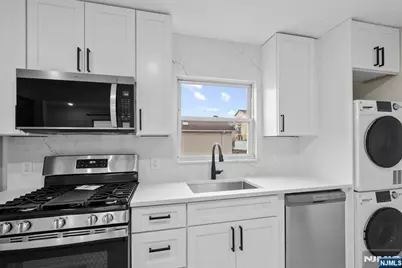 238 Terrace Avenue, Jersey City, NJ 07307 - Photo 5