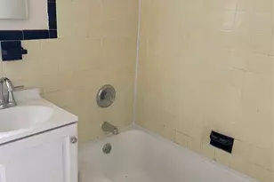 2329-2339 Hudson Terrace A13, Fort Lee, NJ 07024 - Photo 7