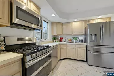 243 Cambridge Drive, Ramsey, NJ 07446 - Photo 9