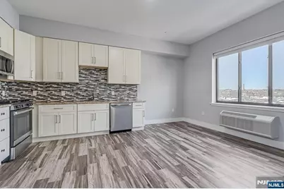 424 Whiton Street 402 #402, Jersey City, NJ 07304 - Photo 11