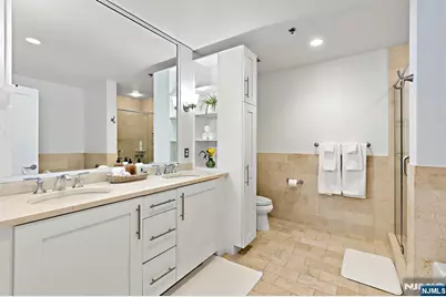 1125 Maxwell Lane 402 #402, Hoboken, NJ 07030 - Photo 17