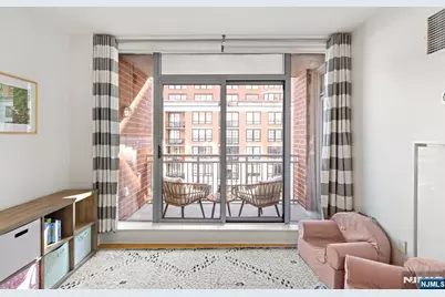 1125 Maxwell Lane 402 #402, Hoboken, NJ 07030 - Photo 19