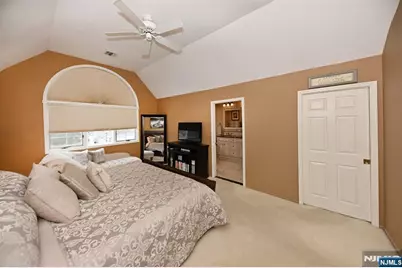 15 Drake Drive G2 #G2, Hillsdale, NJ 07642 - Photo 19