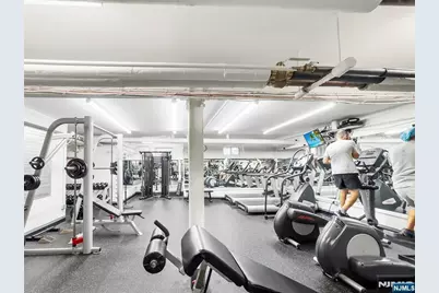 8450 Boulevard East 4F #4F, North Bergen, NJ 07047 - Photo 11