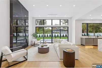 84 Depeyster Avenue, Tenafly, NJ 07670 - Photo 3