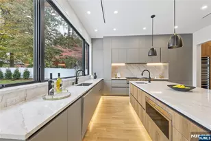 84 Depeyster Ave, Tenafly, NJ 07670 - Photo 9