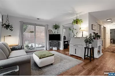 113 Stonyridge Drive 113 #113, Lincoln Park, NJ 07035 - Photo 5