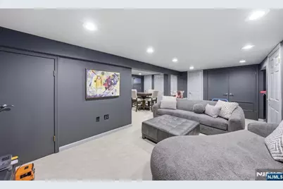 98 Windsor Road, Tenafly, NJ 07670 - Photo 19