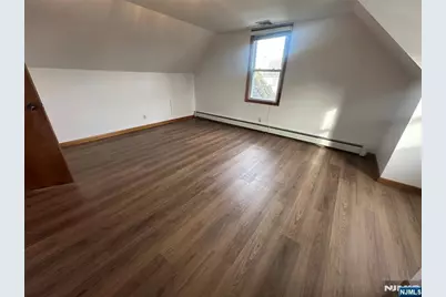 74 Rosemont Avenue, Elmwood Park, NJ 07407 - Photo 17