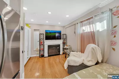 573 Kearney Avenue C0573 #C0573, Cliffside Park, NJ 07010 - Photo 21