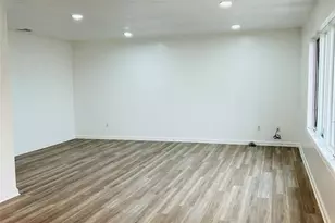 360 Broad St, Carlstadt, NJ 07072 - Photo 3