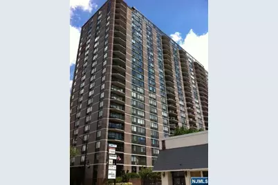 770 Anderson Avenue 11F #11F, Cliffside Park, NJ 07010 - Photo 1