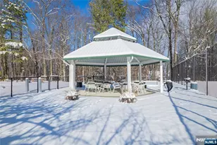 6411 Richmond Rd, West Milford, NJ 07480 - Photo 31