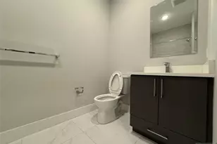 1685 Bergen Blvd 715, Fort Lee, NJ 07024 - Photo 13