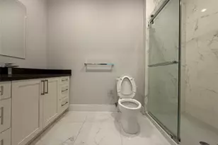 1685 Bergen Blvd 715, Fort Lee, NJ 07024 - Photo 9