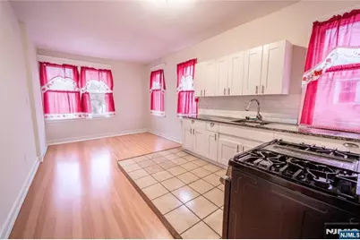 924 Grove Street, Irvington, NJ 07111 - Photo 11