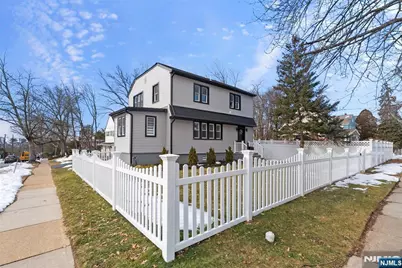 266 Elm Avenue, Teaneck Township, NJ 07666 - Photo 27