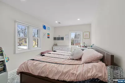 266 Elm Avenue, Teaneck Township, NJ 07666 - Photo 23