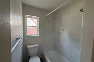 107 Ross Ave 5B, Hackensack, NJ 07601 - Photo 3